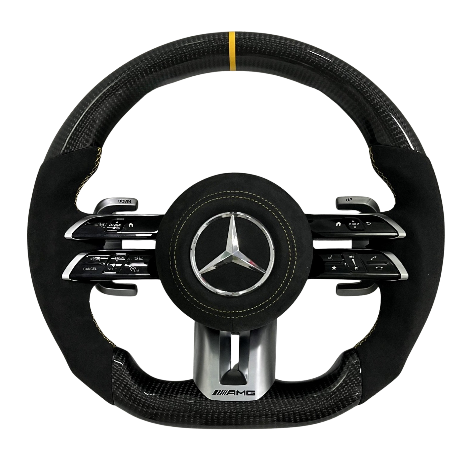 Volant Mercedes AMG en carbone et alcantara noir avec surpiqûres jaunes et repère racing jaune