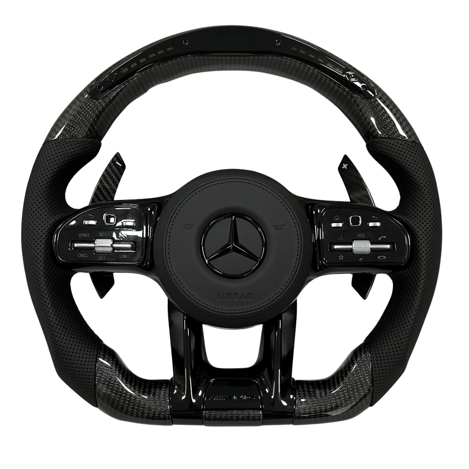 Volant Mercedes AMG en carbone et cuir perforé noir avec finitions noires brillantes
